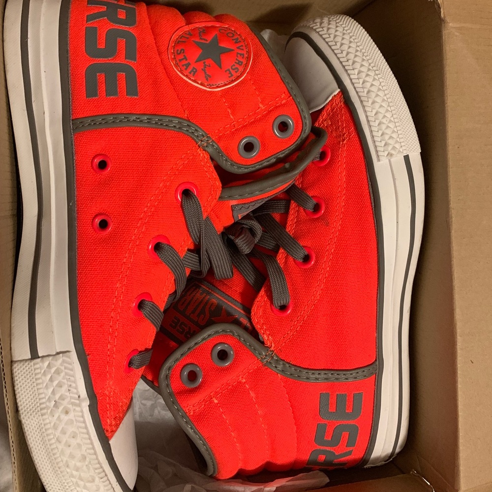 Converse